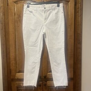 Crown & Ivy Size 12 White High-Rise Skinny‎ Crop Womens Distressed Bottoms